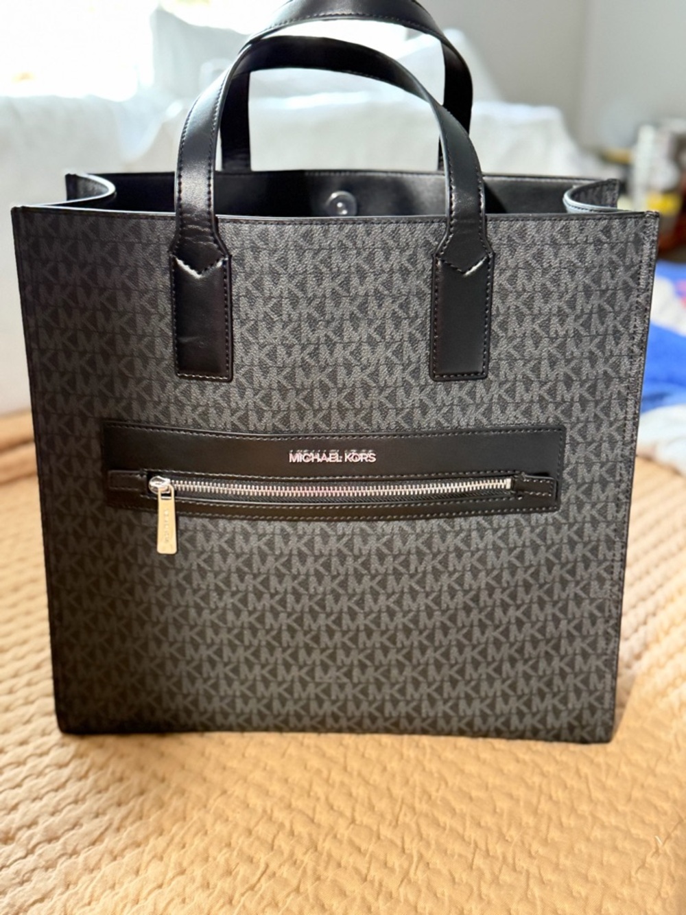Michael Kors Black/Gray Logo Messenger Tote